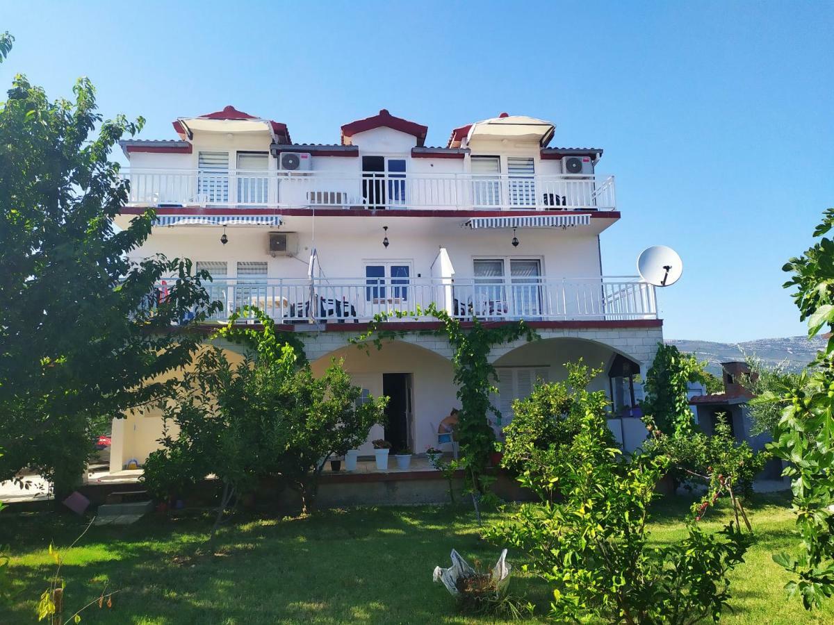 Apartmant Sucic Kastela Luaran gambar